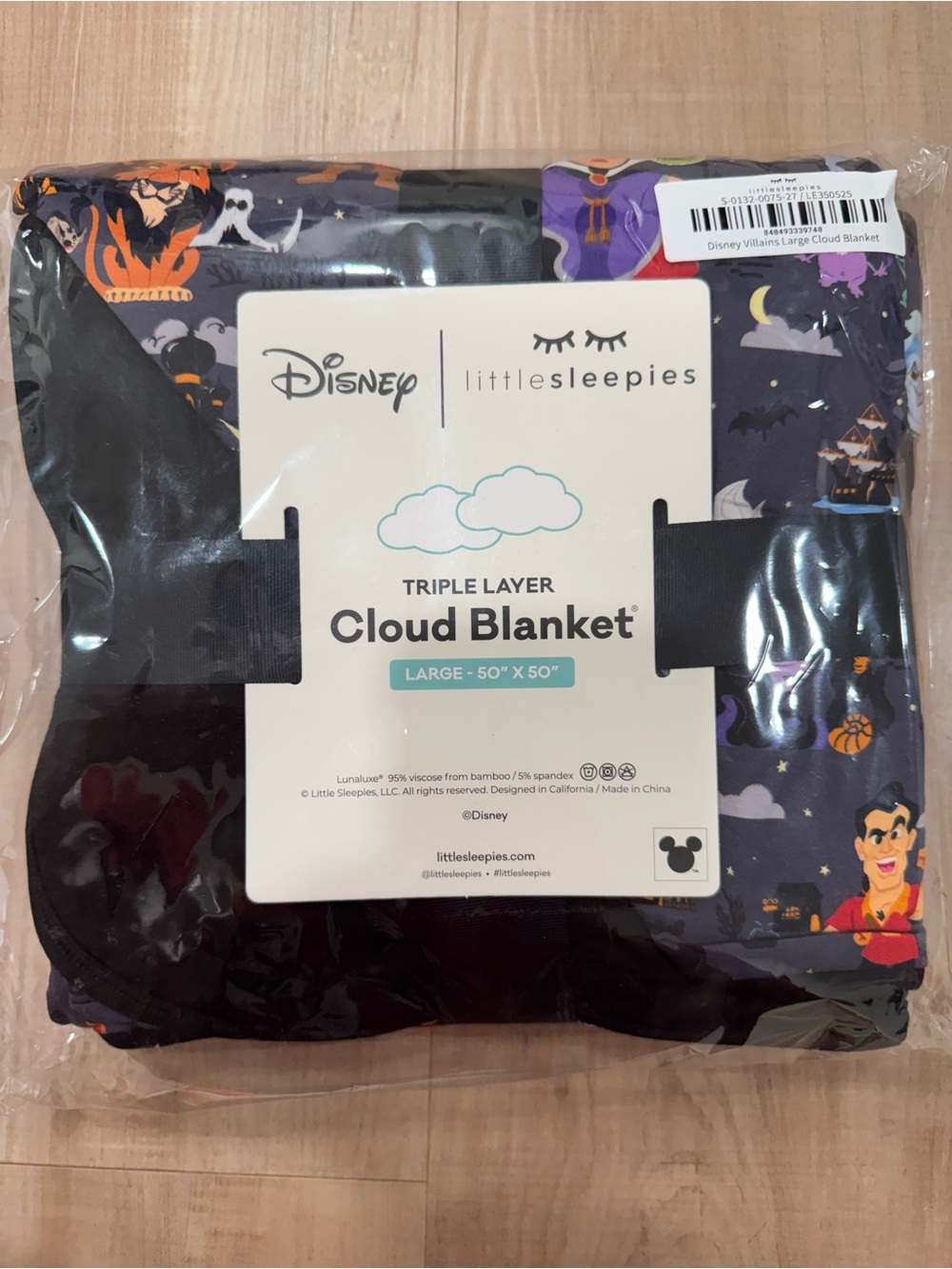 Little Sleepies Disney Villain’s Large Cloud Blanket